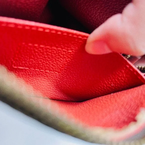 Authentic Louis Vuitton cosmetic bag - Picture 7 of 8